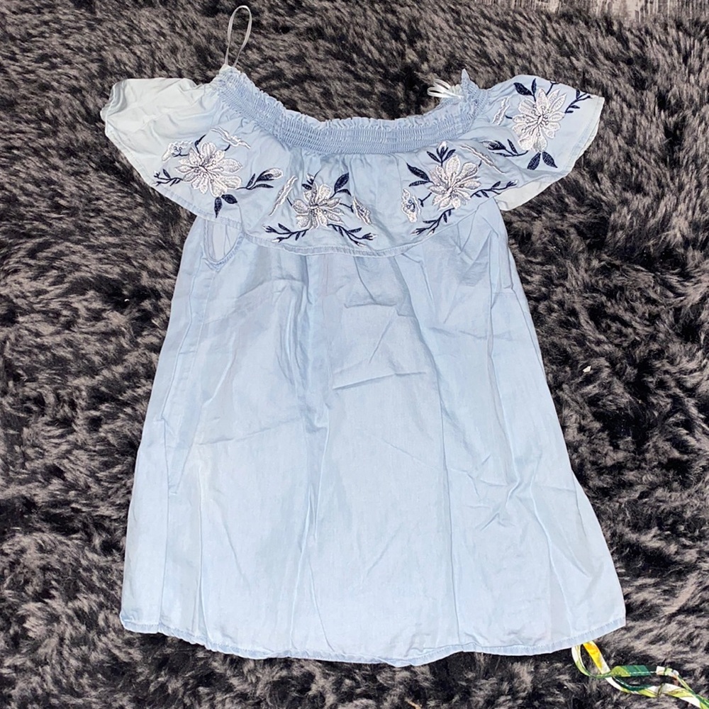 Off the shoulder tee WORN ONCE